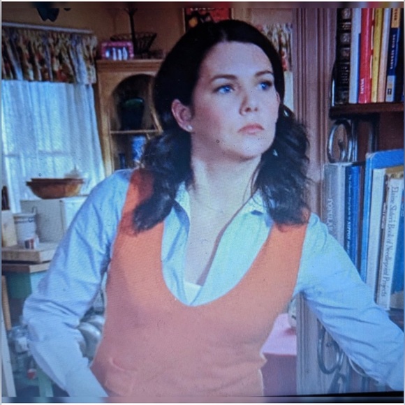 ASO Lorelai Gilmore - Orange Sweater Vest - Picture 4 of 9